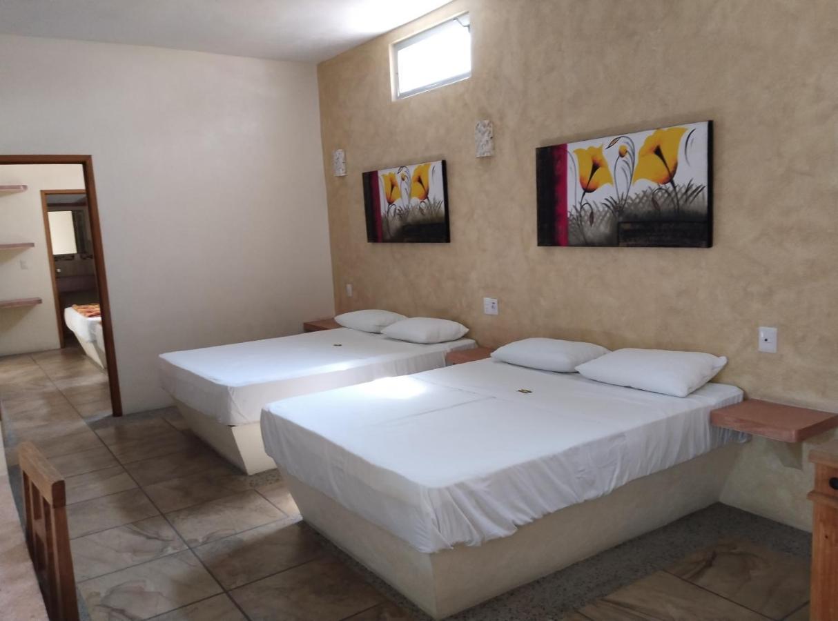 Hotel Puerta Del Sol Barra de Navidad Ngoại thất bức ảnh